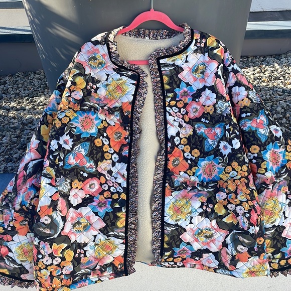COPY - #27 Sherpa lined floral flower ruffled oversized bohemian coat boho mult… - Picture 7 of 8
